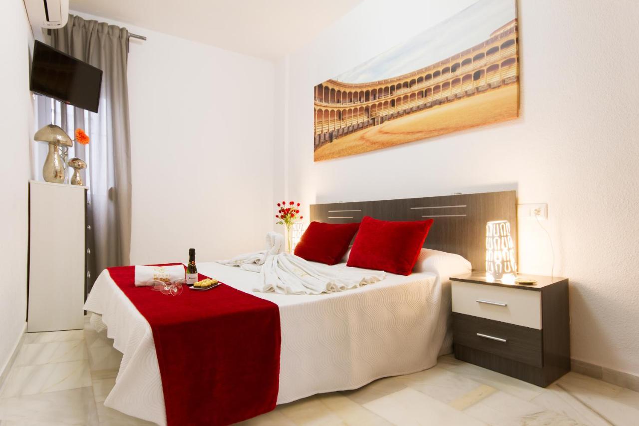 Apartamentos El Tajo & Spa Ronda Exterior photo