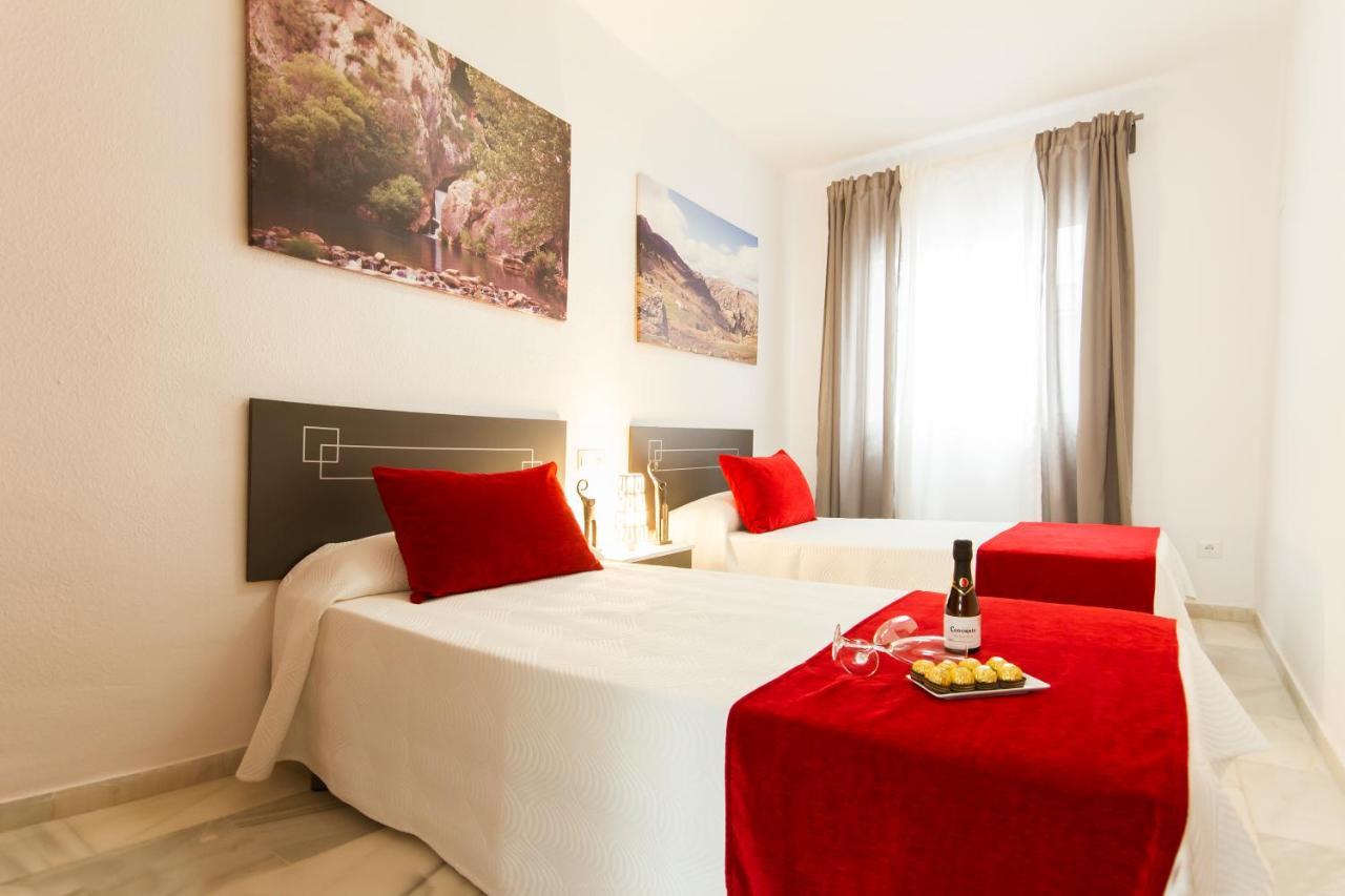 Apartamentos El Tajo & Spa Ronda Exterior photo